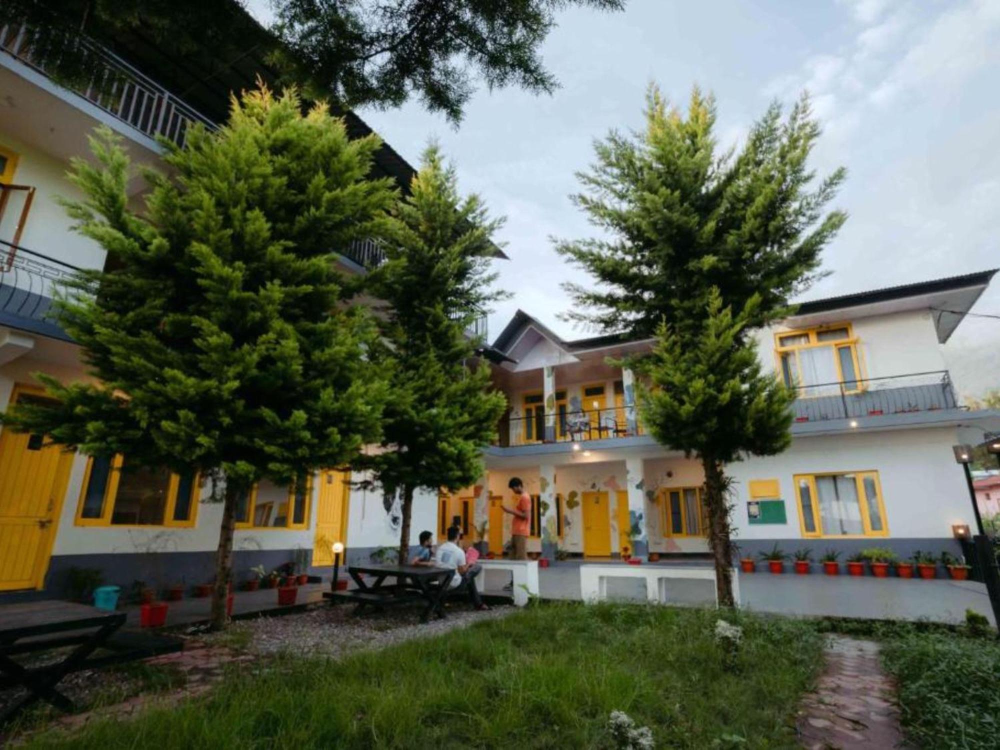 The Hosteller Bir Exteriör bild